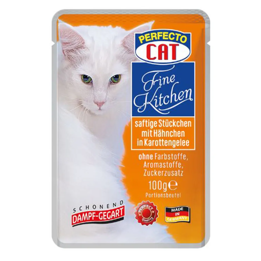 Perfecto Cat Fine Kitchen with chicken